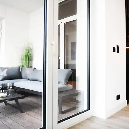 Music Of The World - Apartment *