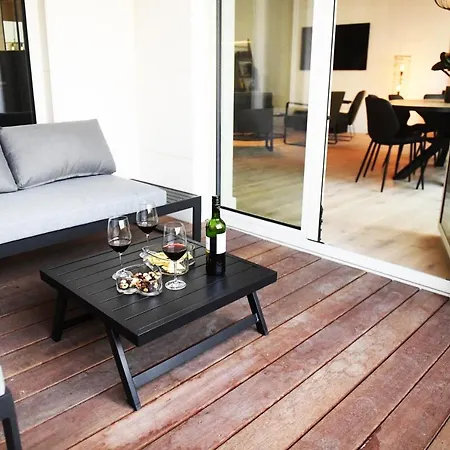 Music Of The World - Apartment *