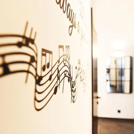 Music Of The World - Apartment Antwerp